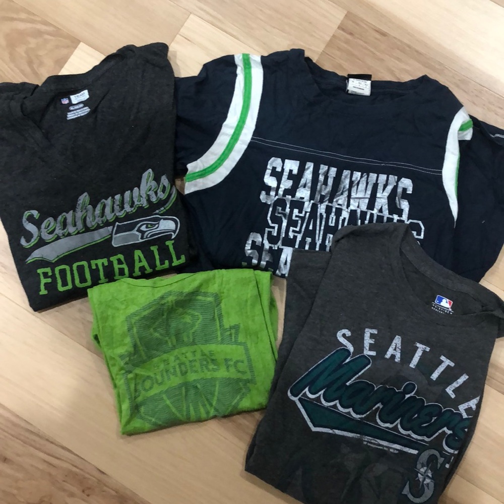 BUNDLE OF SEATTLE SPORTS TEAM SHIRTS